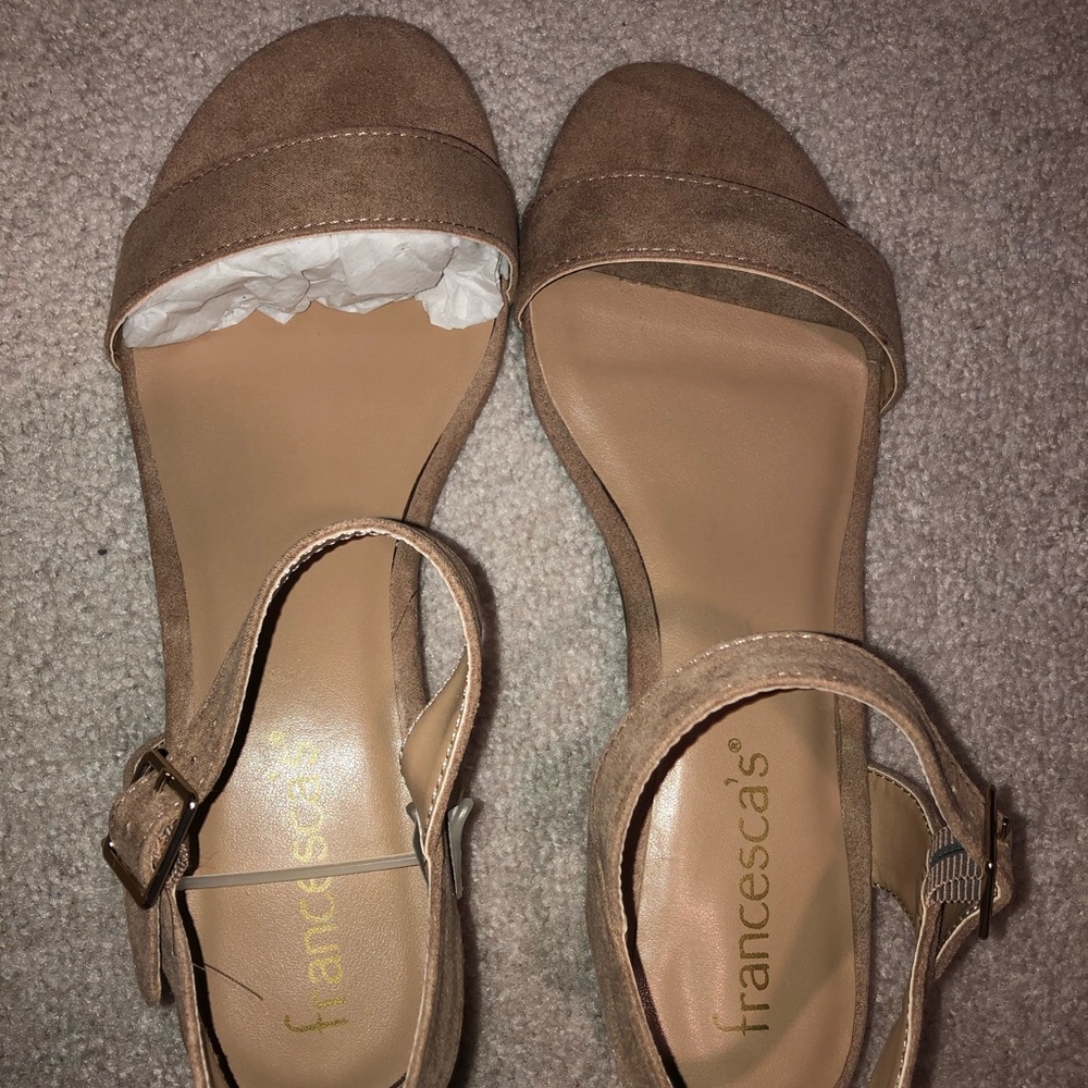 Francesca’s Ivory Tan widestrap sandals